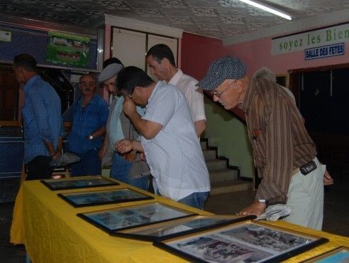 EXPOSITION  AU NIVEAU  DE LA MAISON  DE JEUNES OUZELLAGUEN  